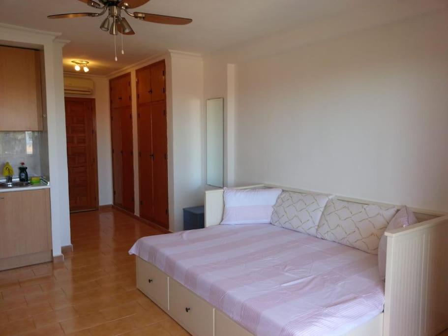 Estudio En Torrevieja A 700 M Del Mar 외부 사진